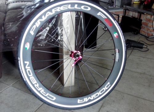 Pinarello F8