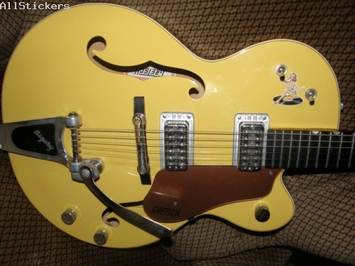 Pin Up Guitare